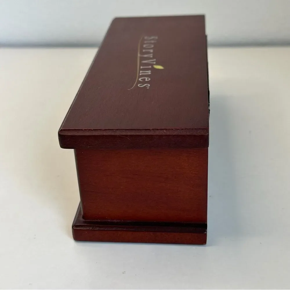 Story Vines Wood Jewelry‎ Box
